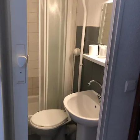 Le Beau Site Hotel 라포